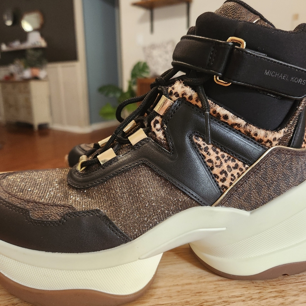 Michael Kors Women's Olympia Cheetah/Animal Print - Picture 3 of 8